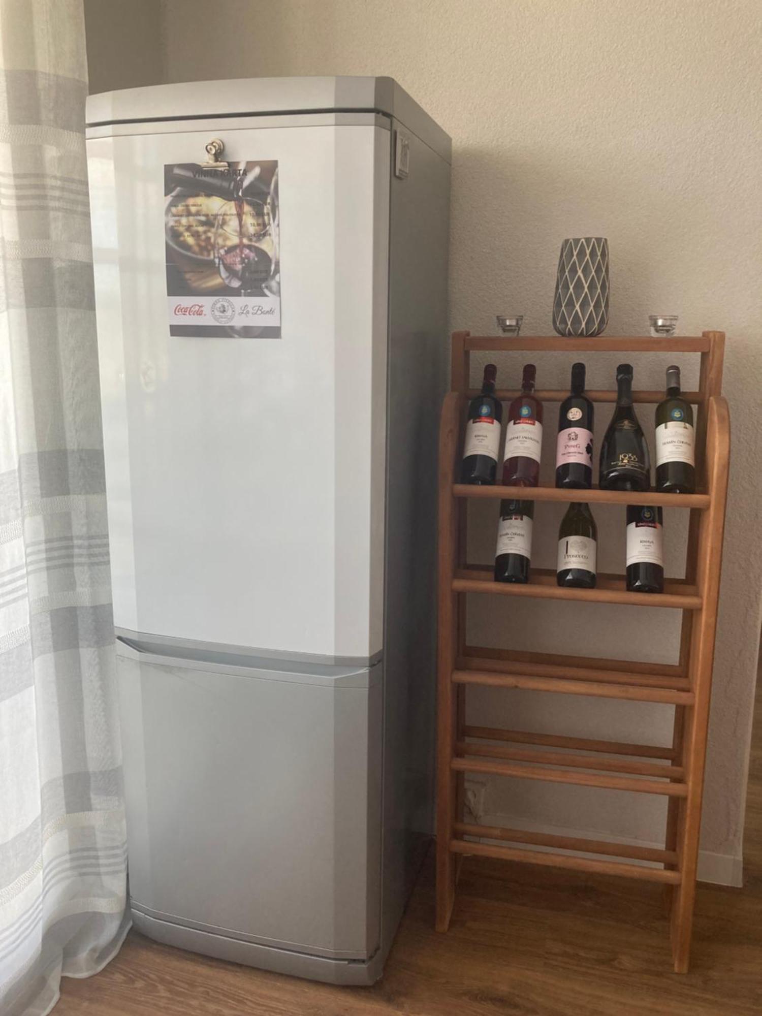 Utulny Apartman Blizko Centra Михаловце Екстериор снимка